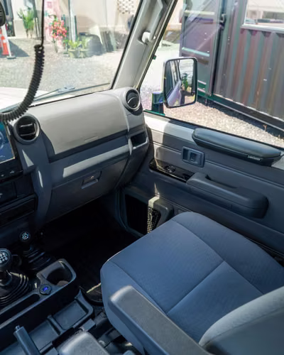 Toyota Land Cruiser serie 79 2023 | V8 Diésel | MANUAL | 40,500Km - Imagen 12