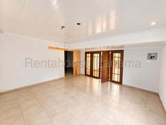 Venta de Casa en Las Cumbres MCD27-1582