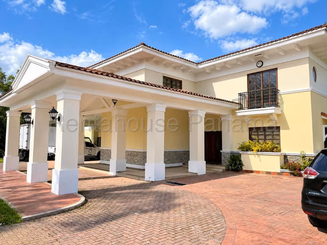 Venta de Casa en Clayton MCD27-916
