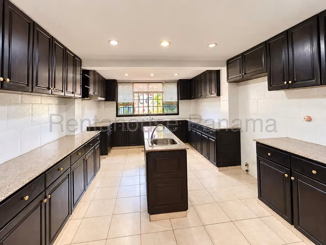 Venta de Casa en Albrook MCD27-1082 - Imagen 10