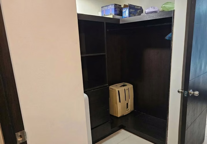 Apartamento en Avenida Balboa I con balcón y vista al mar - Imagen 8