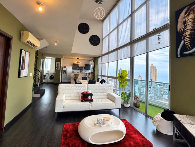 Sale of Amoblado Loft Apartment in San Francisco