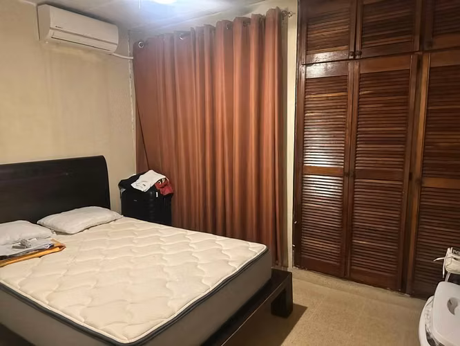 CAMPO LINDBERGH / REMODELADA · CUARZO / $230K · 3 REC · 240M - Imagen 9