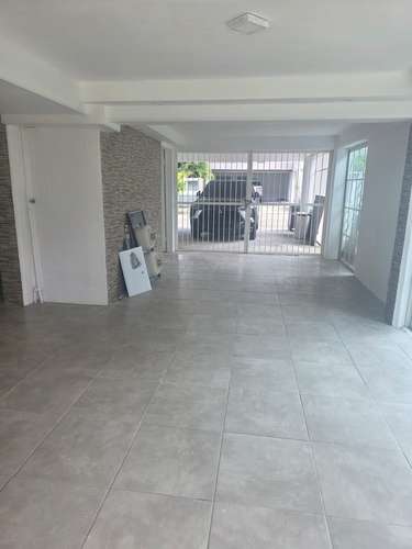 Melissa Foster Luxury Alquila Casa en Clayton – Calle Caracol MFR2191