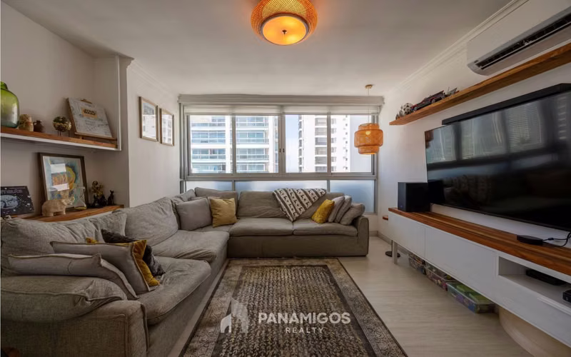 Apartamento en venta con den en PH Sol Marina - Avenida Balboa - Imagen 3