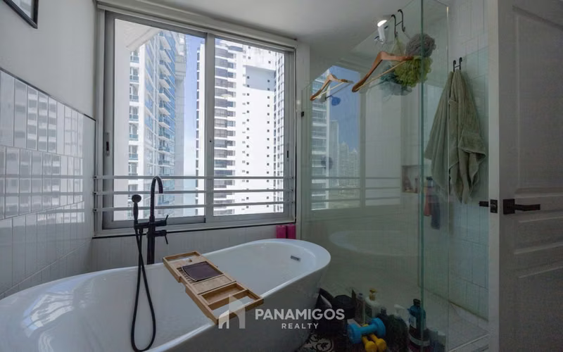 Apartamento en venta con den en PH Sol Marina - Avenida Balboa - Imagen 16
