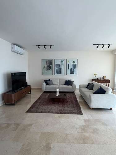 Alquiler de Apartamento de 3 recamaras en Avenida Balboa - L.G. - Imagen 2