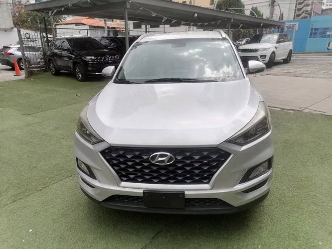 HYUNDAI TUCSON 2019 BUENAS CONDICIONES  - Imagen 2