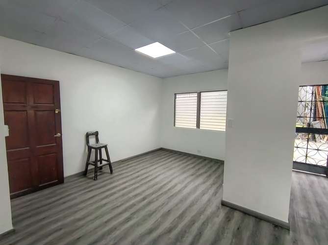 CASA COMERCIAL – EXCELENTE UBICACIÓN CERCA DE MOMI DEL DORADO - Imagen 13