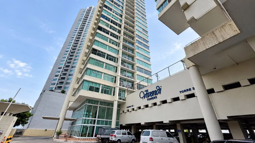 Sale of apartment to restore in Plaza Edison