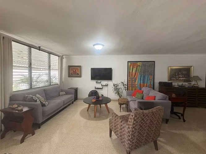 AMPLIO APARTAMENTO EN VENTA EN OBARRIO– Bella Vista - C.J. - Imagen 4