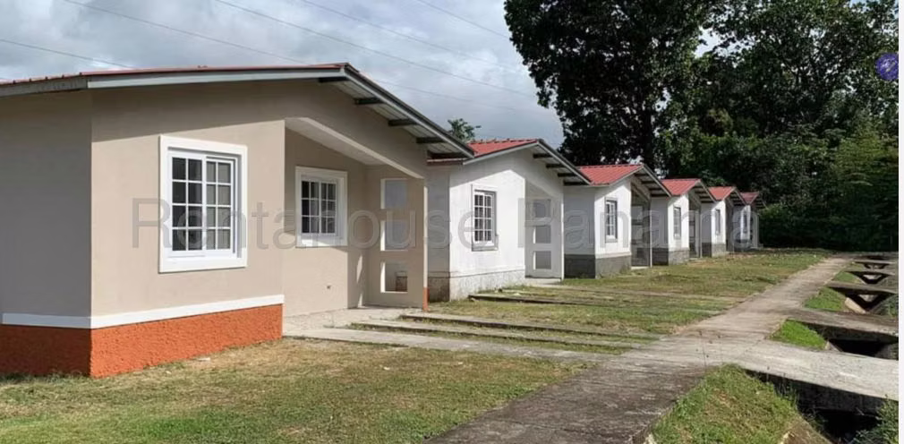 Proyecto de casas en venta Altos de Tanara en Chepo 27-1765 MMM