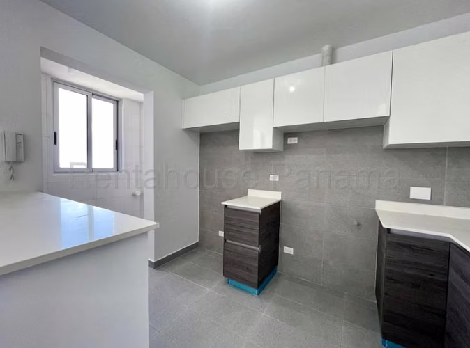 Apartamento en venta Via España 27-1712 MMM - Imagen 6