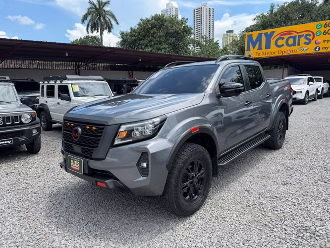 Nissan frontier pro4x 2024 full extras - Imagen 3