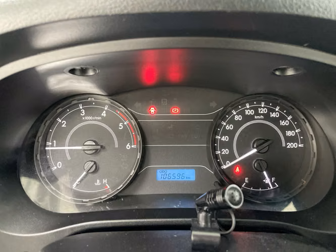 TOYOTA HILUX - 2025 - PPHX - Automarket - Imagen 7