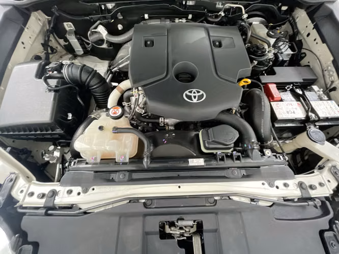 TOYOTA HILUX - 2025 - PPHX - Automarket - Imagen 3