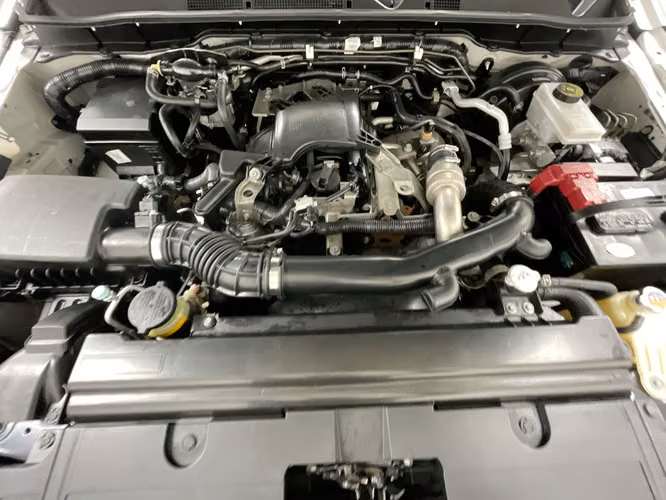 NISSAN NP300 FRONTIER - 2025 - PFNX - Automarket - Imagen 3