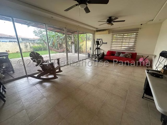 Casa en venta en Villa Zaita 24MAM9504