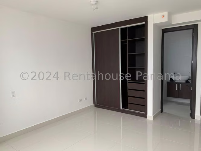 Alquiler de Hermoso Apartamento en El Cangrejo 27*689Mfk - Imagen 12