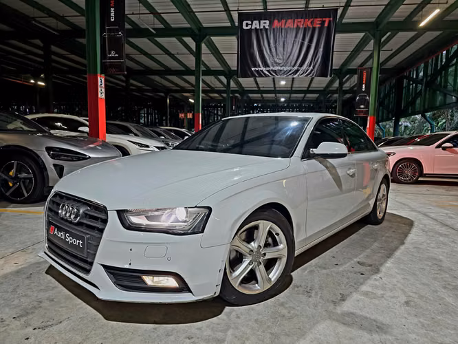 Audi A4 1.8 Turbo - Imagen 1