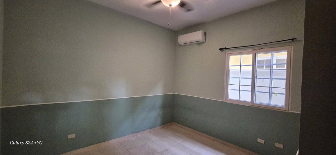 VENTA DE CASA EN PH RESIDENCIAL LAS HUACAS  - Imagen 10