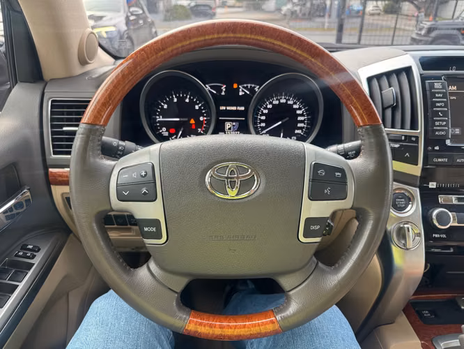 TOYOTA LAND CRUISER 2015 - Imagen 11