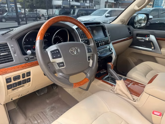 TOYOTA LAND CRUISER 2015 - Imagen 10