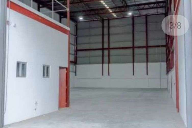 Alquilo Bodega con Electricidad Trifasica 