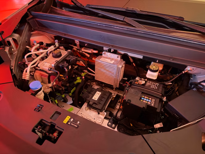 TOYOTA bZ3X 2026 - Imagen 17