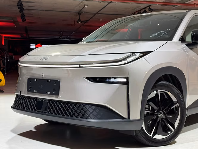 TOYOTA bZ3X 2026 - Imagen 3