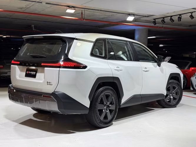 TOYOTA RAV4 HEV E-FOUR 2026