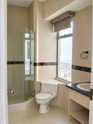 ALQUILER EN AVENIDA BALBOA – PH VISTA DEL MAR | 2 RECÁMARAS | $1,250 - Imagen 6