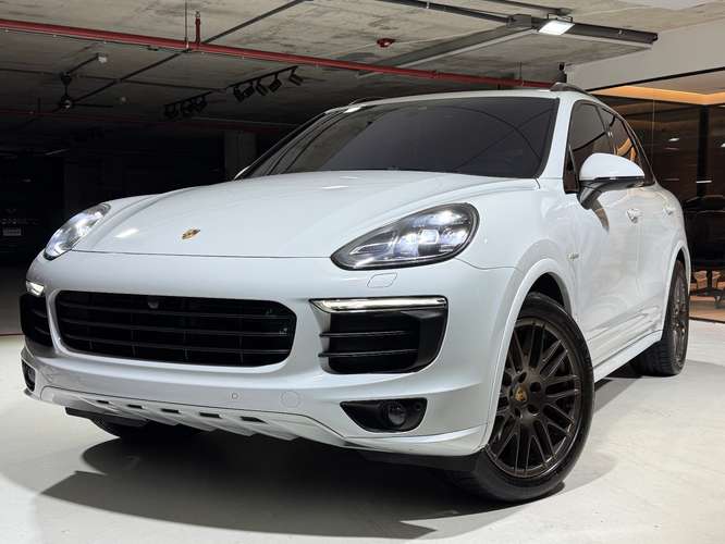 PORSCHE CAYENNE S E-HYBRID 2018 - Imagen 3