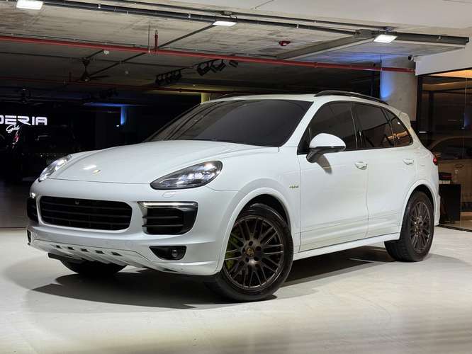 PORSCHE CAYENNE S E-HYBRID 2018 - Imagen 2