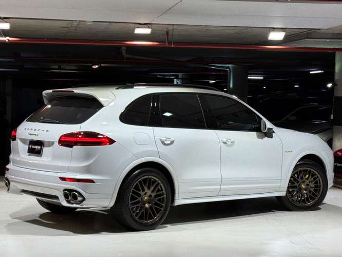 PORSCHE CAYENNE S E-HYBRID 2018 - Imagen 7