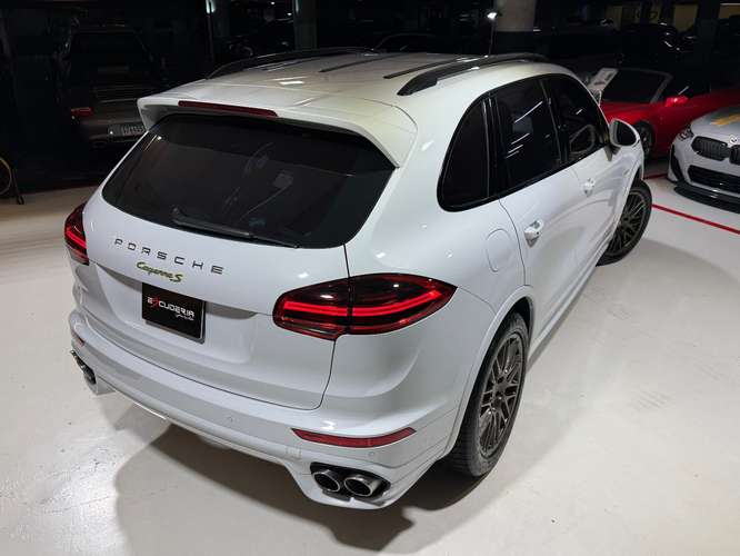PORSCHE CAYENNE S E-HYBRID 2018 - Imagen 9