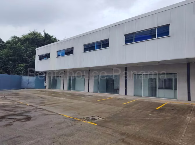 Commercial place for sale Tocumen 27-68 MMM