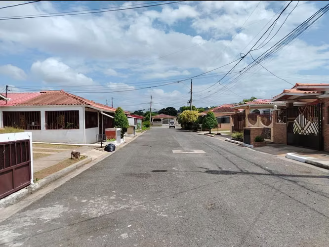 Casa en venta en Valle Dorado | La Chorrera | US$90,000 - Imagen 5