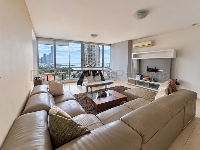 VENDO ESPECTACULAR APARTAMENTO EN BELLA VISTA 