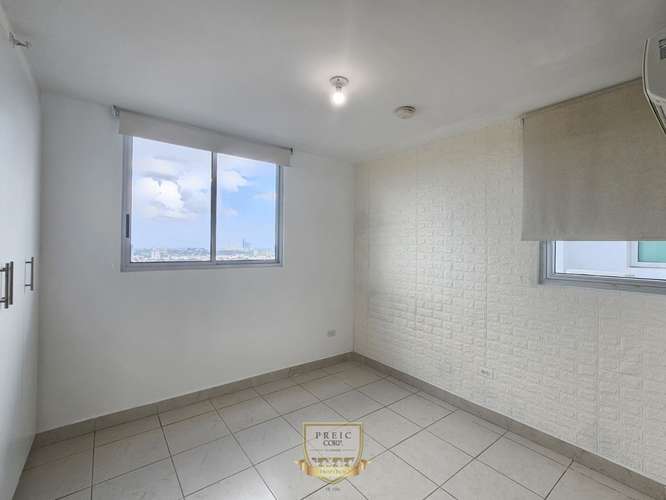 Alquiler de Apartamento en Parque Lefevre, P.H. Riverside. ER