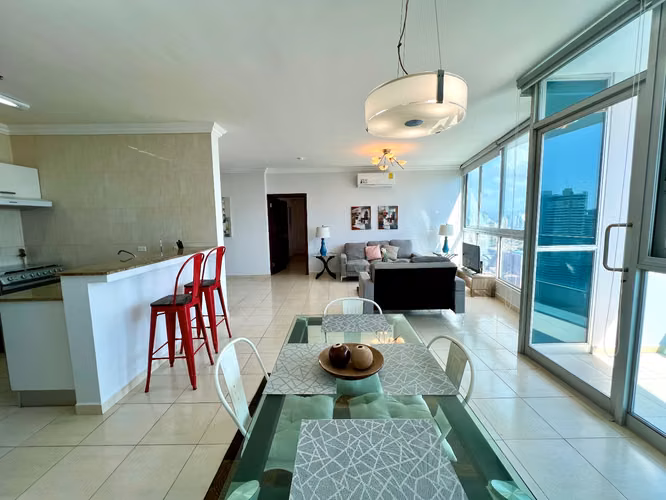 PH GRANDBAY - AVENIDA BALBOA - ALQUILER - Imagen 2