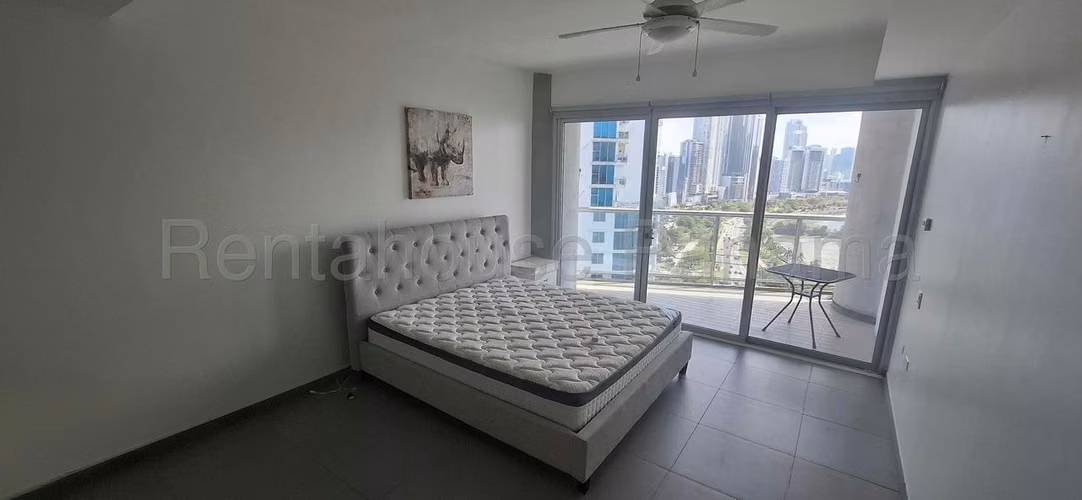 Venta Apartamento Amoblado 2 Recamaras Frente al Mar 151 m2 PH Yacht Club Avenida Balboa - ALYC 26-5857 - Imagen 9