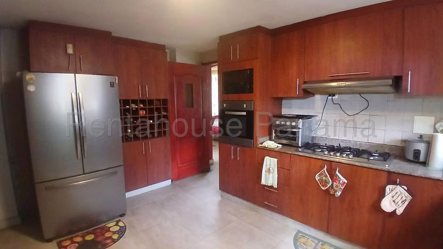 Se Alquila Casa en Villa Zaita MDV27-2679
