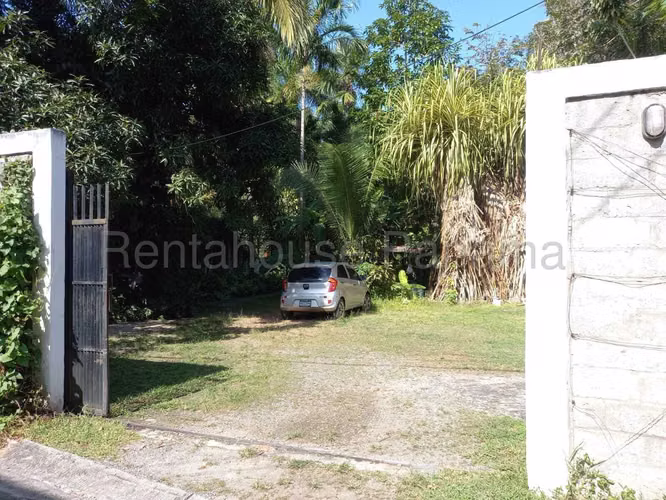 Vendo Casa en Playa Blanca LC27-2614