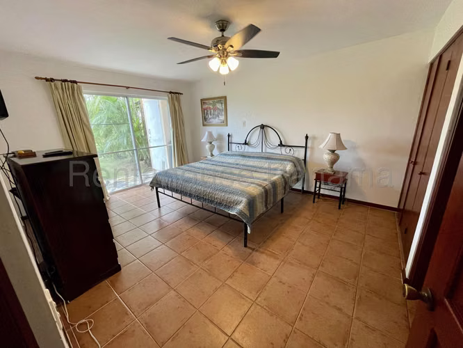 Vendo Casa de 184.85m2 en Cocle Costa blanca Vereda Las Veraneras. Golf Resort Decameron TH10