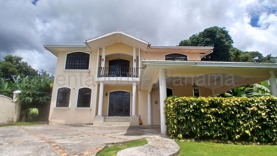 Alquiler de Casa en Villa Zaita Solo Cliente Directo MC