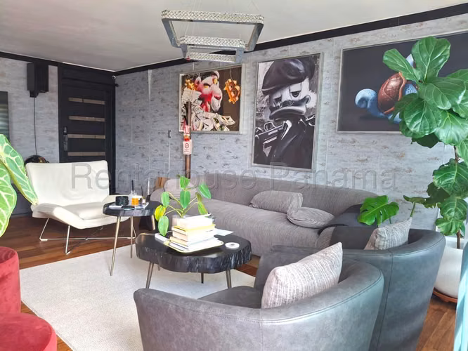 Apartment for Sale in Paitilla 150 m² LR