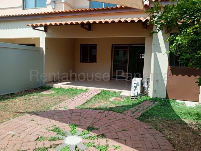 Vendo Residencia Dúplex en PH Woodlands, Panamá Pacífico 27-2460GG - Imagen 8
