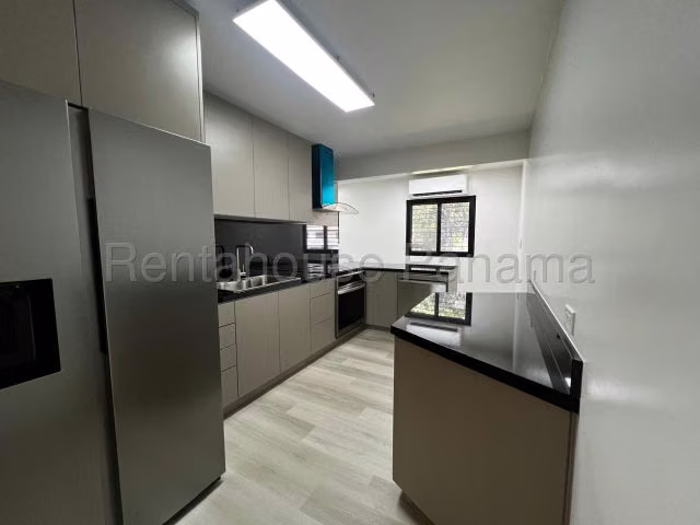 Oficina Comercial en Alquiler en Marbella JG - Imagen 8