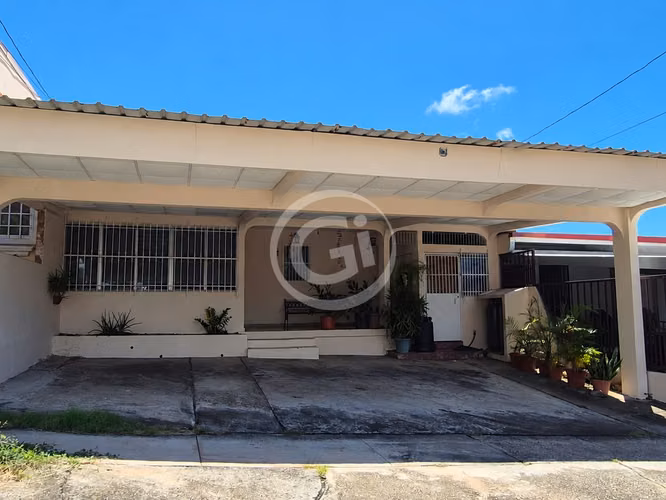 Casa Venta Residencial El Bosque 3 Recamaras Patio 4 Parking